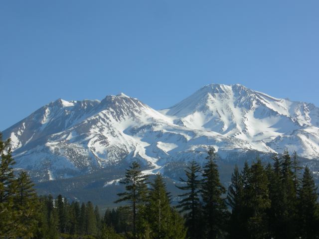 Mount_Shasta_cropped.jpg